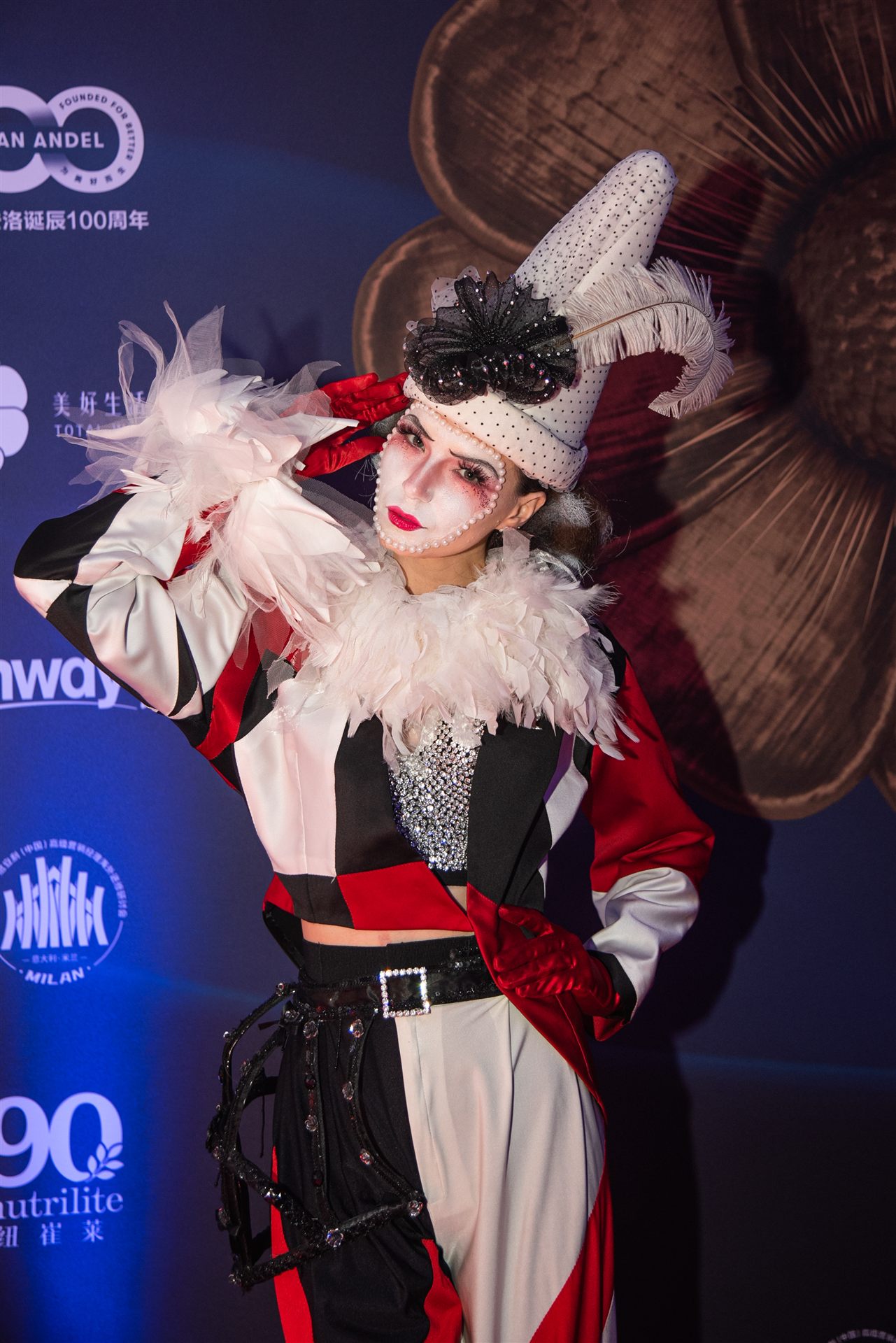 Costumi Angela Buscemi — Meraviglioso, Palazzo del Ghiaccio