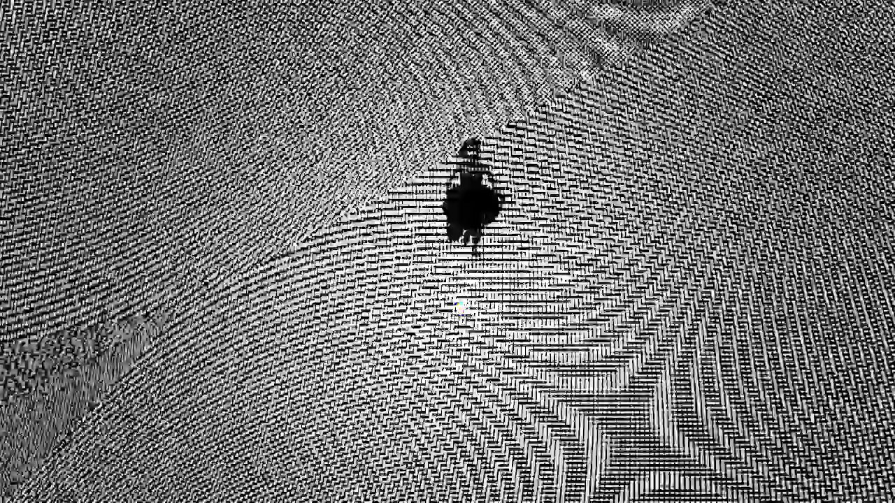 Balance &mdash; dancer spiral pattern from above