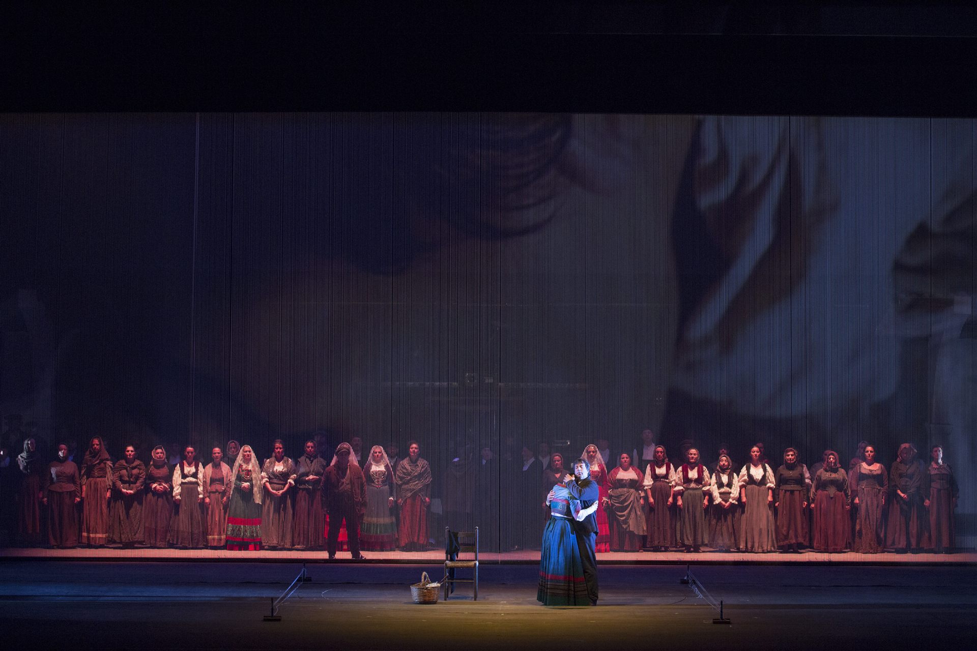 La Jura — chorus with video projection