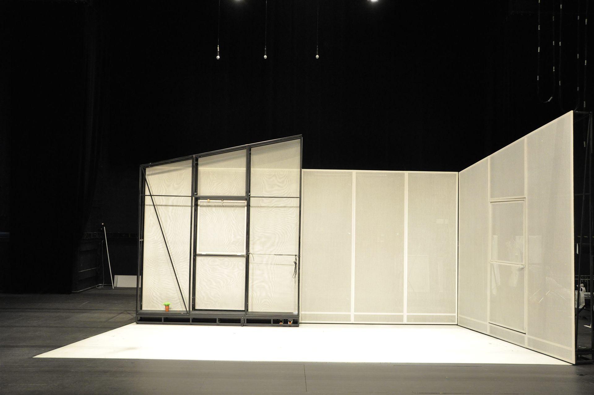 Münchhausen? — scenografia, dettaglio 1