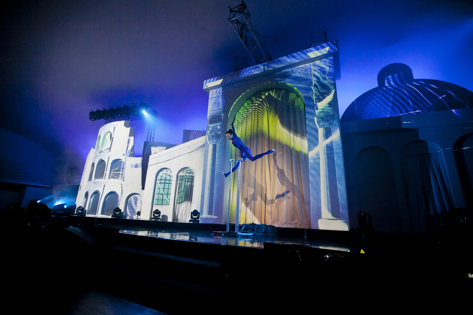 Performance acrobatica — Raphaëlle Boitel