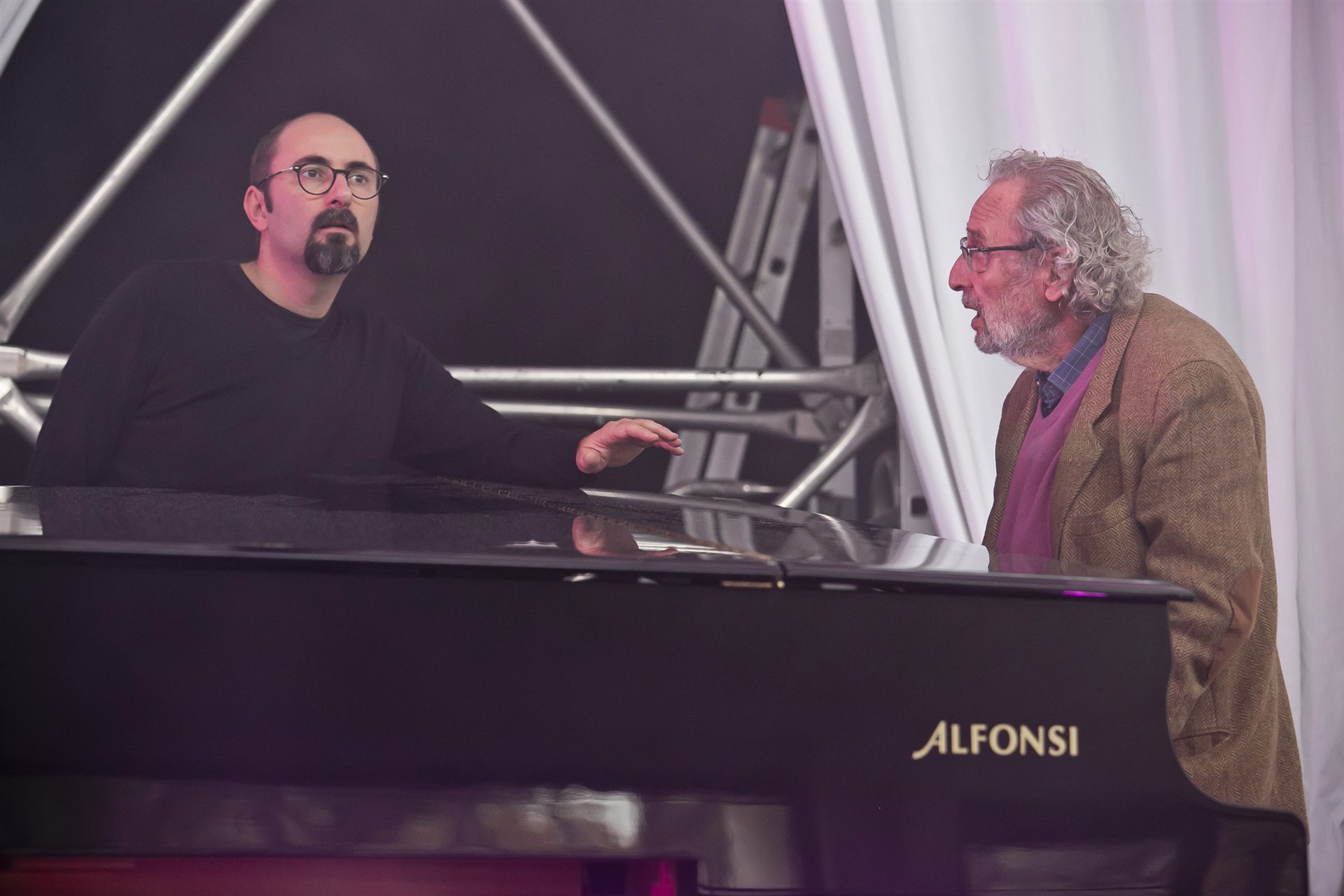 Luis Bacalov al pianoforte