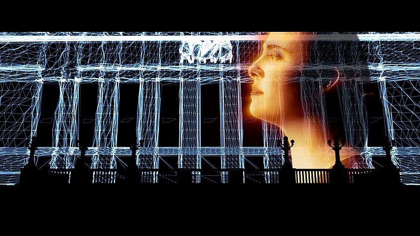 L'Opera Illumina il Natale — projections on facade