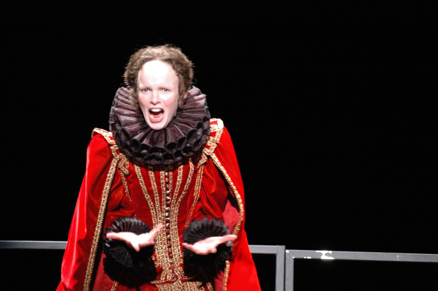 L&rsquo;Orfeo &mdash; scena d&rsquo;apertura, scene Cristian Taraborrelli, Op&eacute;ra de Lille 2005
