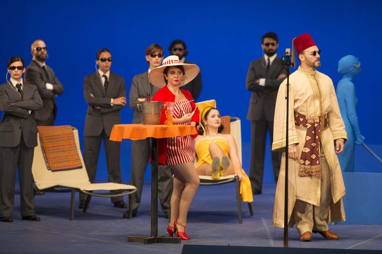 La Pietra del Paragone — scena d'insieme con coro femminile Hopper-Kennedy, Châtelet