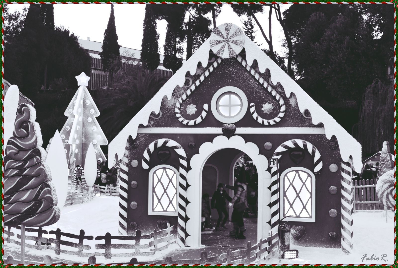 Il Regno di Natale — casetta di pan di zenzero