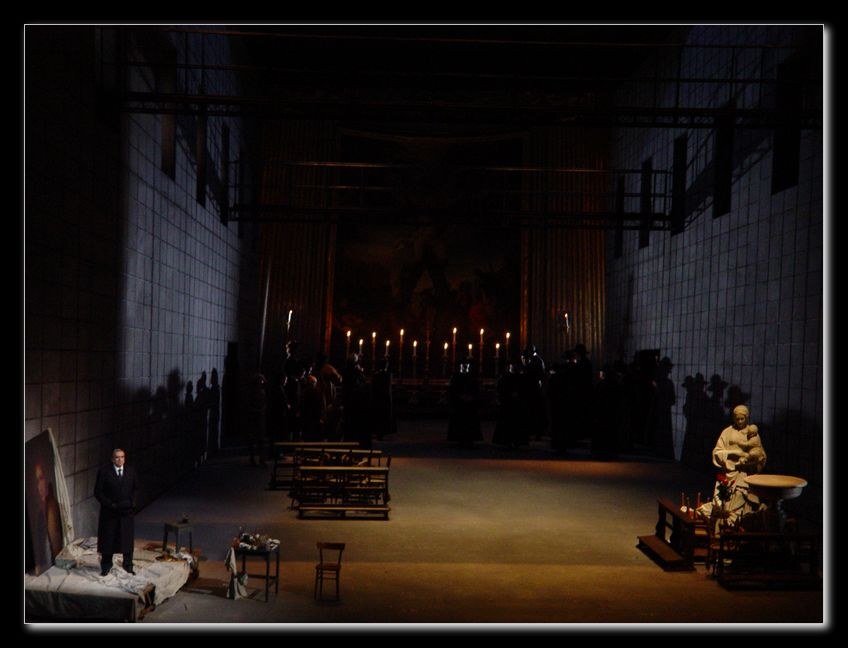 Tosca — scena drammatica, costumi Cristian Taraborrelli, Maggio Musicale 2005