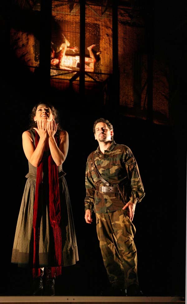 Zelmira — figura solitaria, costumi Angela Buscemi con Cristian Taraborrelli